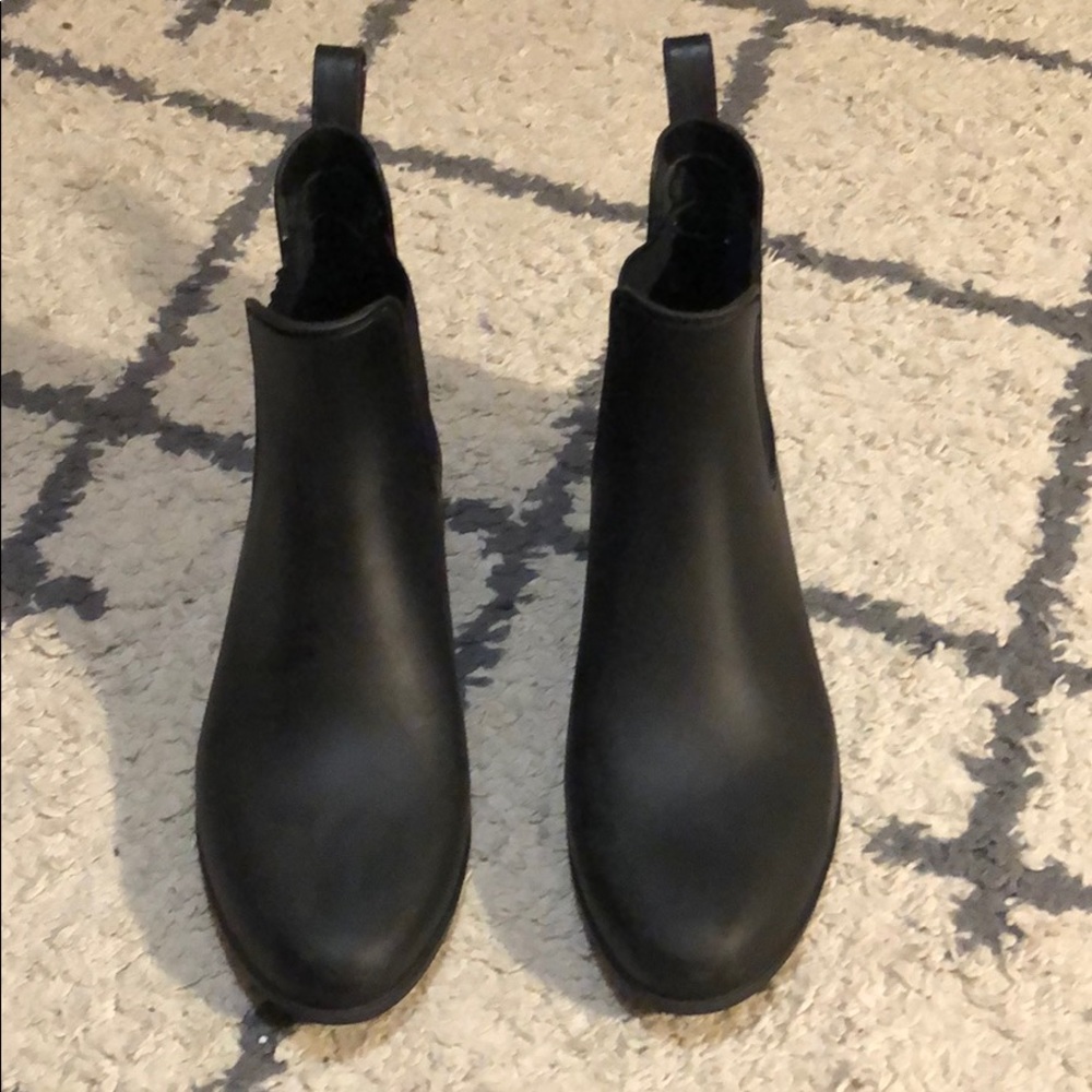 black rain booties!!
